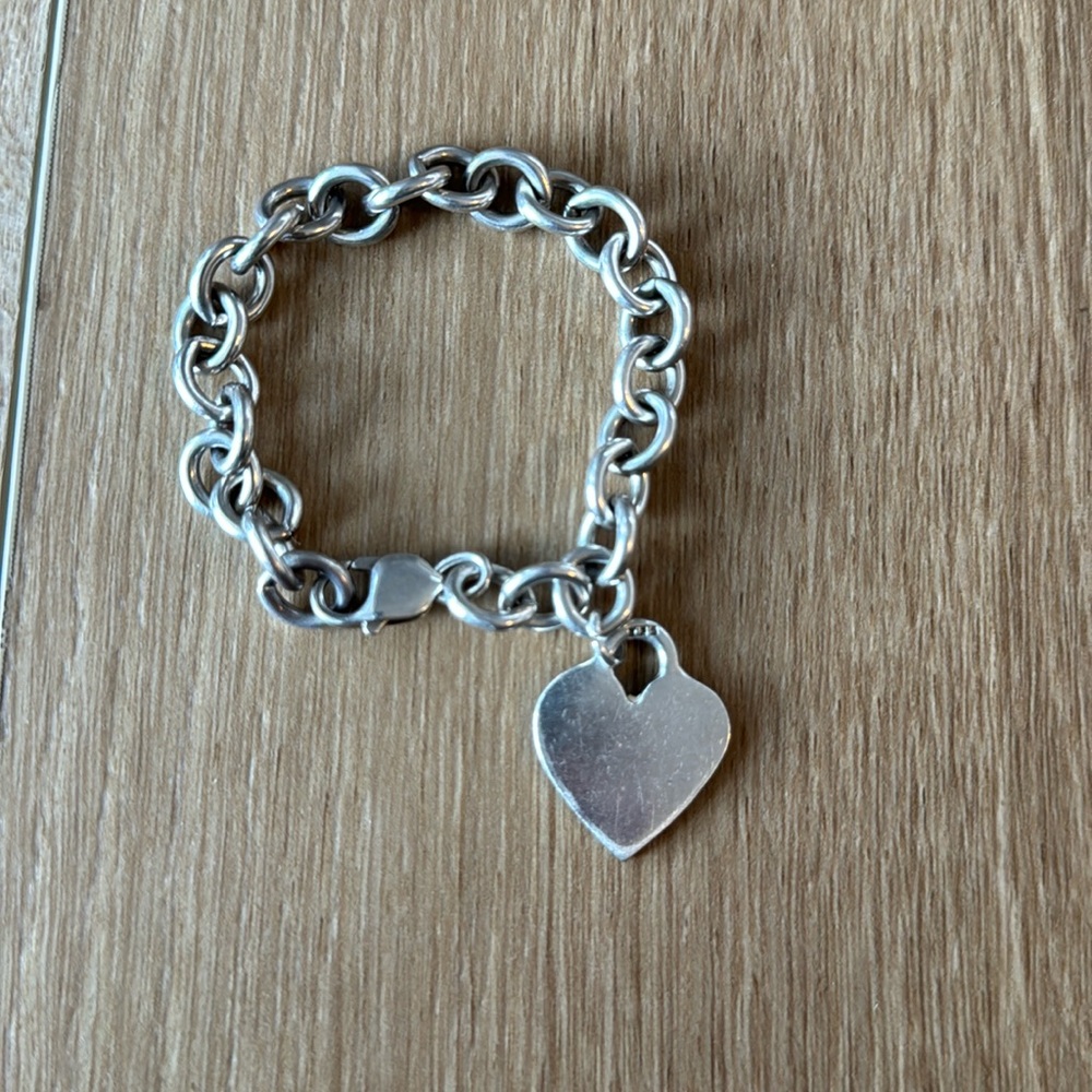 Vintage Tiffany & Co. heart tag bracelet